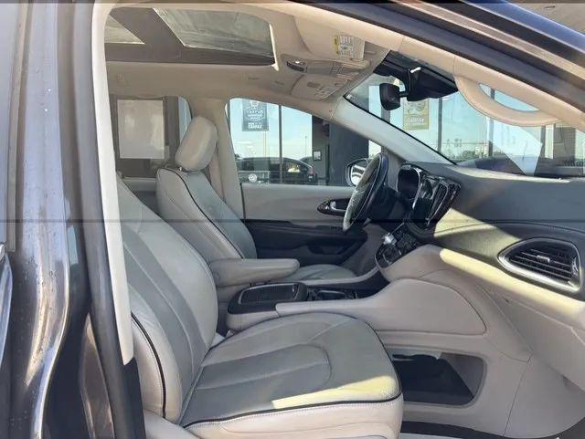 2021 Chrysler Pacifica Limited AWD
