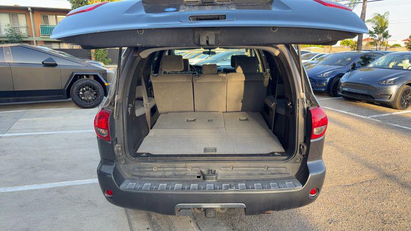 2012 Toyota Sequoia SR5 4.6L V8