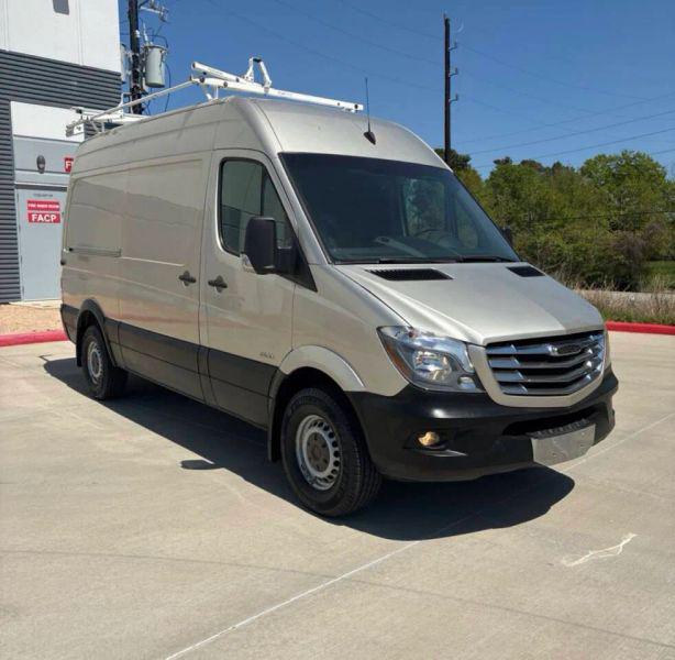 2014 Freightliner Sprinter Normal Roof