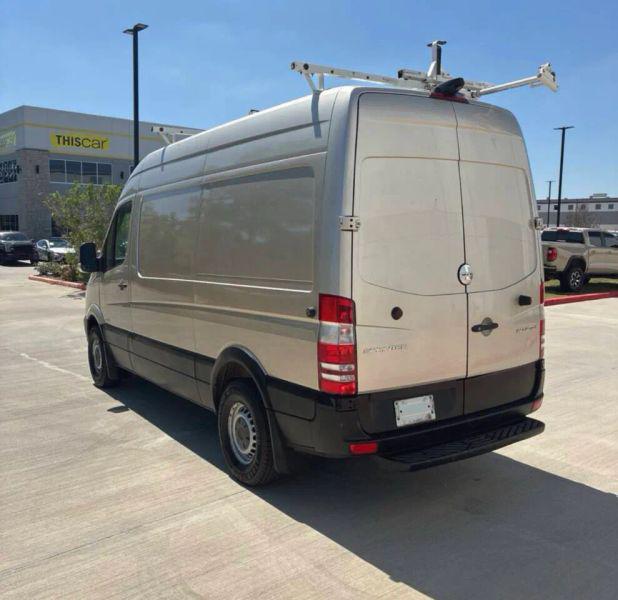 2014 Freightliner Sprinter Normal Roof