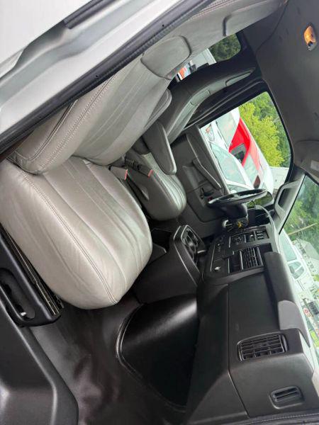 2020 Chevrolet Express Passenger RWD 3500 Extended Wheelbase LS