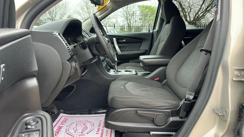 2010 GMC Acadia SL