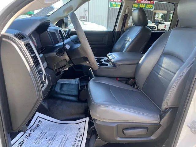 2018 Ram 2500 Tradesman Crew Cab 4x4 8' Box