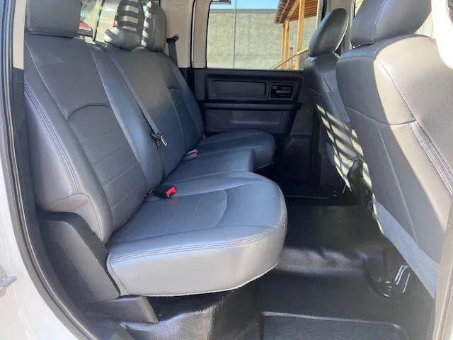 2018 Ram 2500 Tradesman Crew Cab 4x4 8' Box