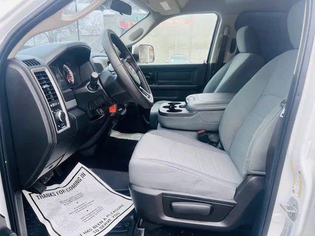 2017 Ram 2500 Tradesman Crew Cab 4x4 6'4" Box