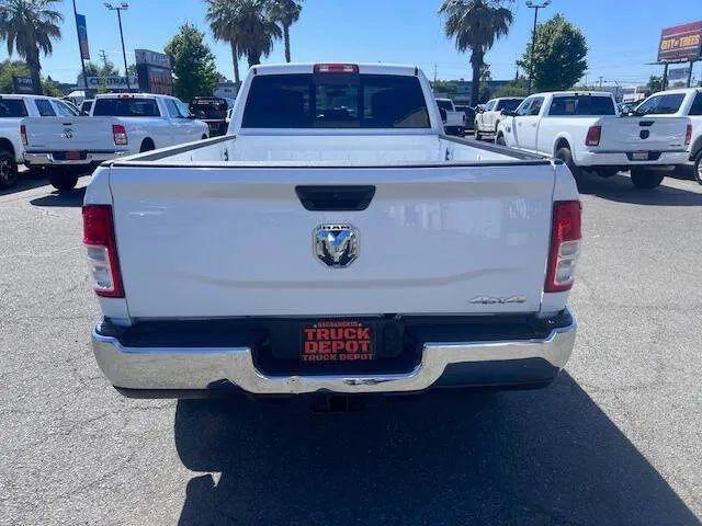 2019 Ram 3500 Tradesman Crew Cab 4x4 8' Box