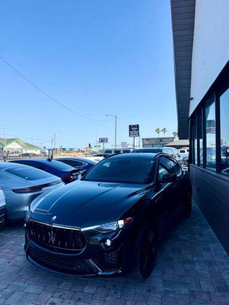 2022 Maserati Levante Modena