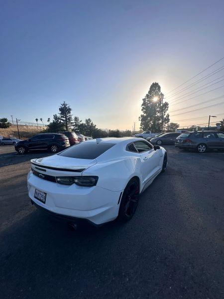 2022 Chevrolet Camaro RWD Coupe 2LT