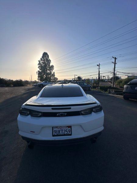2022 Chevrolet Camaro RWD Coupe 2LT