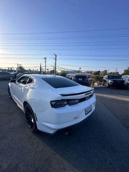 2022 Chevrolet Camaro RWD Coupe 2LT