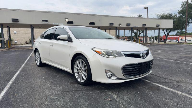 2013 Toyota Avalon Limited