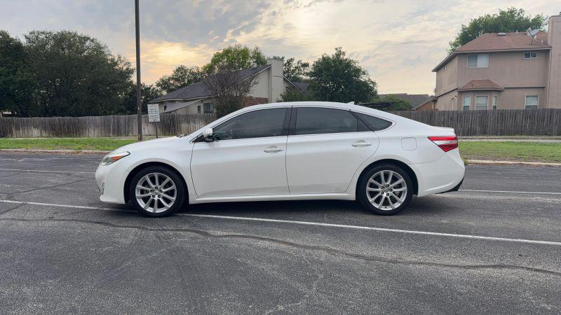 2013 Toyota Avalon Limited