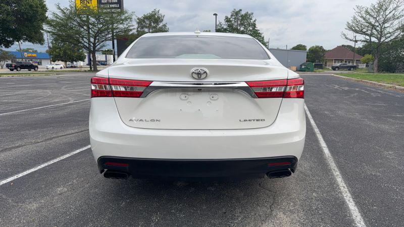 2013 Toyota Avalon Limited
