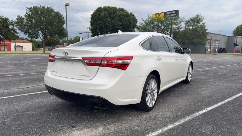 2013 Toyota Avalon Limited