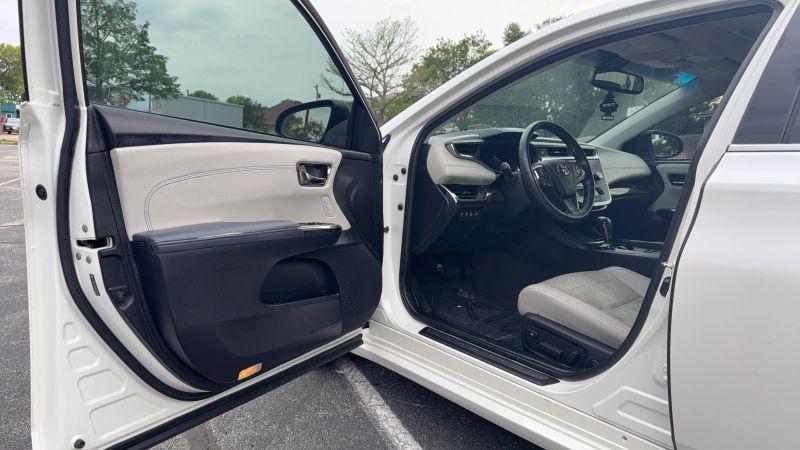 2013 Toyota Avalon Limited