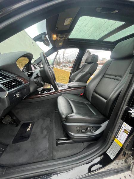 2008 BMW X5 4.8i