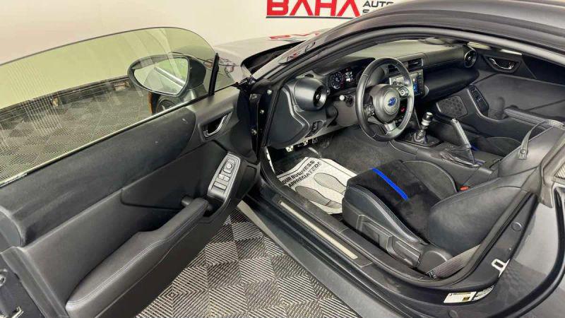 2024 Subaru BRZ tS