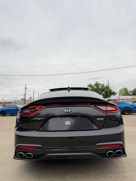 2019 Kia Stinger Base