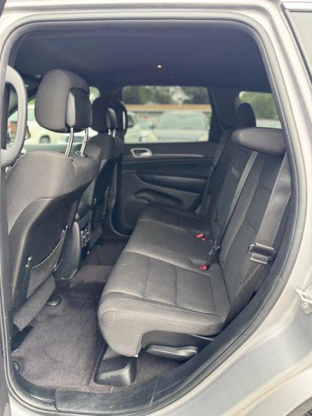 2018 Jeep Grand Cherokee Laredo 4x2