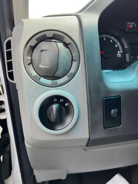 2014 Ford E-250 Base