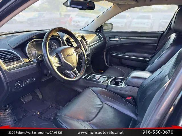 2016 Chrysler 300 300C