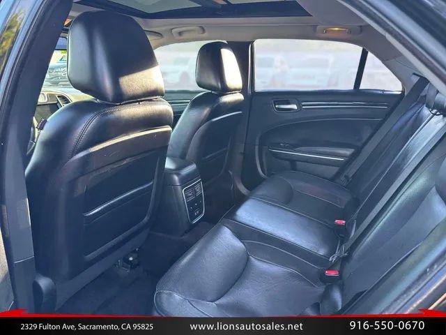 2016 Chrysler 300 300C