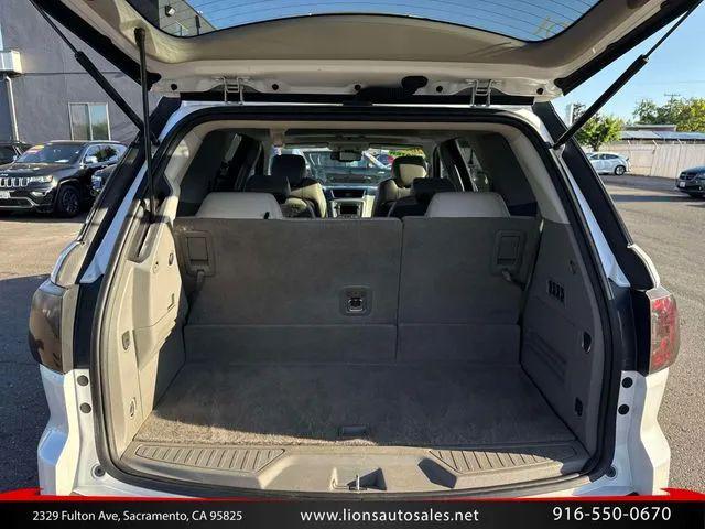 2017 GMC Acadia Base