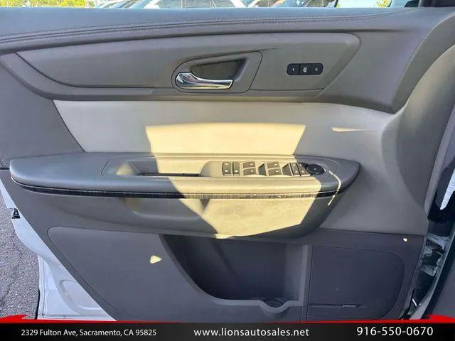 2017 GMC Acadia Base