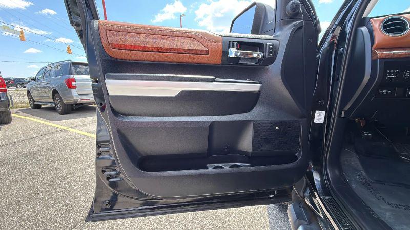2016 Toyota Tundra 1794 5.7L V8