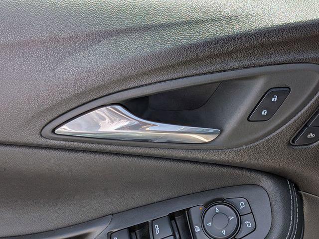 2023 Buick Encore GX Essence FWD