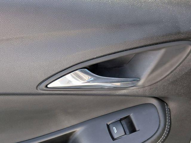 2023 Buick Encore GX Essence FWD