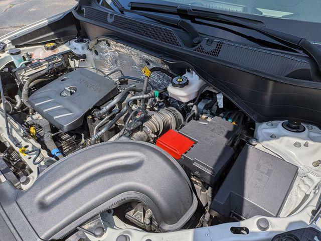 2023 Buick Encore GX Essence FWD