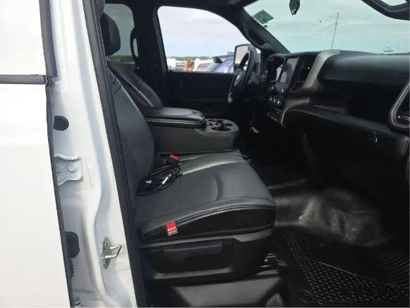 2024 Ram 3500 Tradesman Crew Cab 4x4 8' Box
