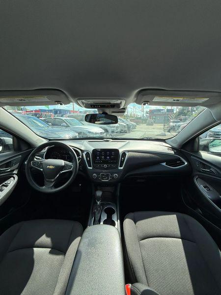 2024 Chevrolet Malibu FWD 1FL