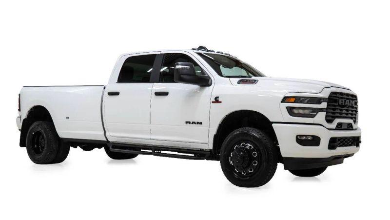 2026 Ram 3500 Big Horn Crew Cab 4x4 8 Box for sale in Houston, TX