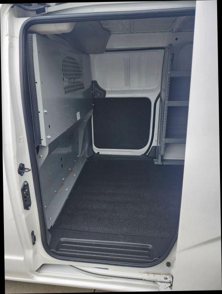2017 Nissan NV200 SV