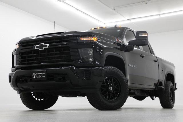 2025 Chevrolet Silverado 2500HD 4WD Crew Cab Standard Bed Custom for sale in Clinton, MO