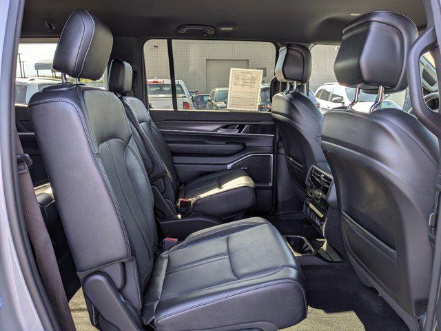 2023 Jeep Wagoneer Series II 4x4