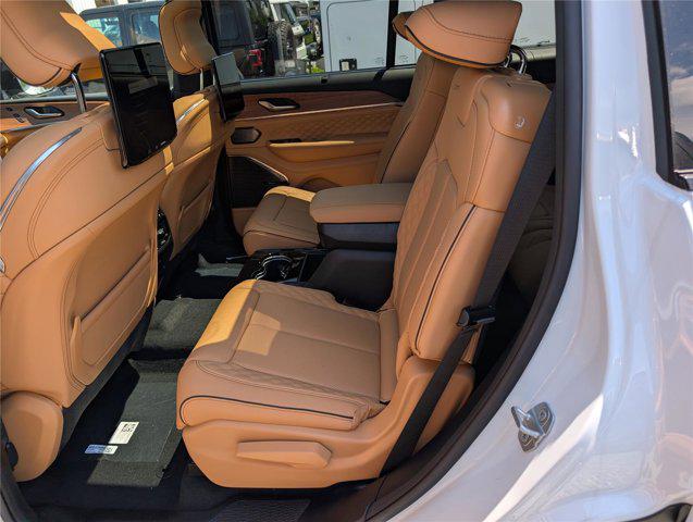 2026 Jeep Grand Cherokee L Summit 4x4