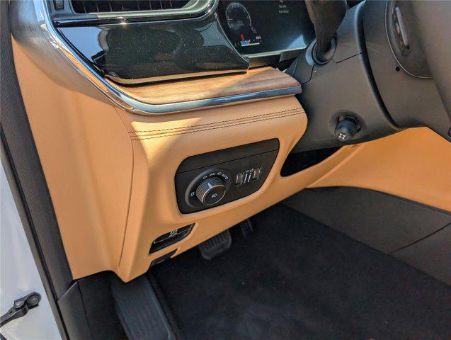 2026 Jeep Grand Cherokee L Summit 4x4