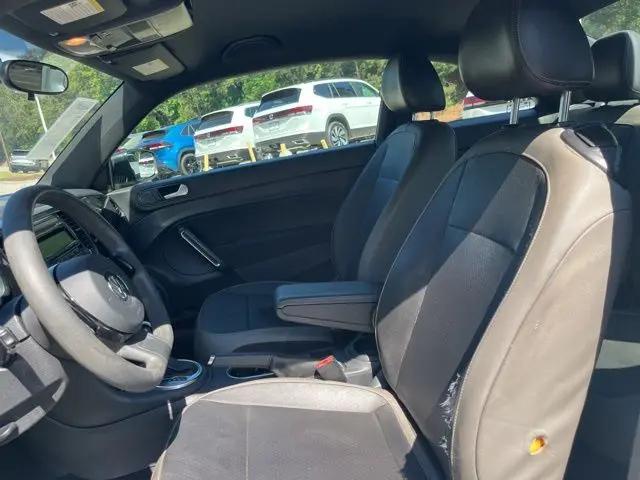 2015 Volkswagen Beetle 1.8T Fleet Edition