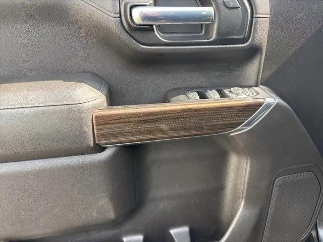 2020 Chevrolet Silverado 1500 4WD Crew Cab Short Bed RST
