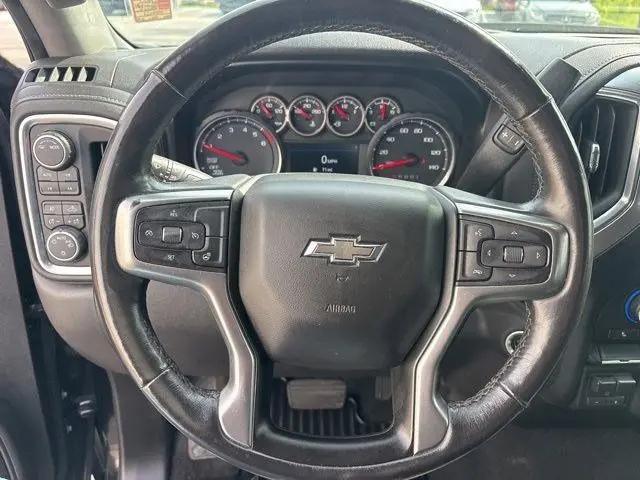 2020 Chevrolet Silverado 1500 4WD Crew Cab Short Bed RST