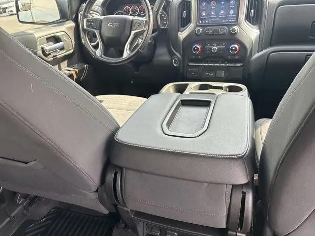 2020 Chevrolet Silverado 1500 4WD Crew Cab Short Bed RST