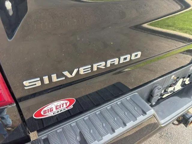 2020 Chevrolet Silverado 1500 4WD Crew Cab Short Bed RST