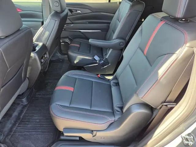 2026 Chevrolet Traverse FWD RS
