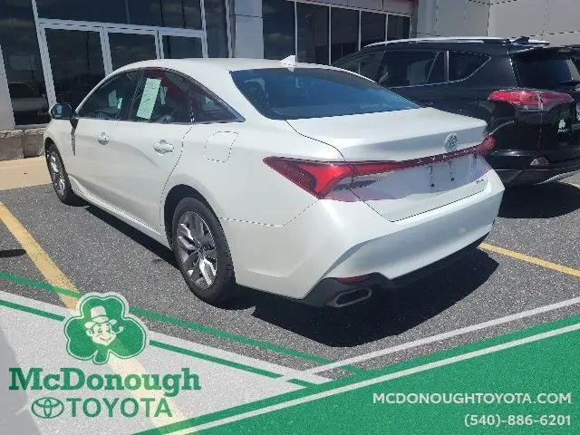 2022 Toyota Avalon XLE
