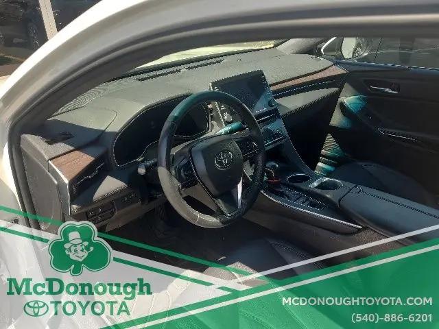 2022 Toyota Avalon XLE