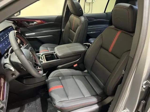 2026 Chevrolet Traverse FWD RS