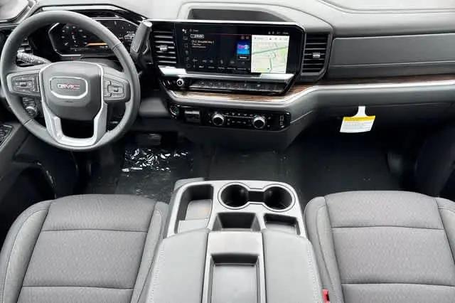 2026 GMC Sierra 1500 Crew Cab, Short Bed, SLE, 4WD